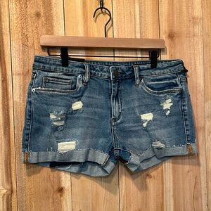 HAWK TUAH SHORTS Blank NYC Roll up shorts Size 29 The Fulton Style